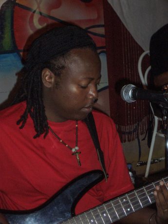 Edson Dany músico