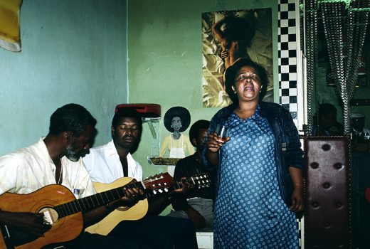 Cesária Évora antes da fama mundial, em noite musical no Mindelo, 1988