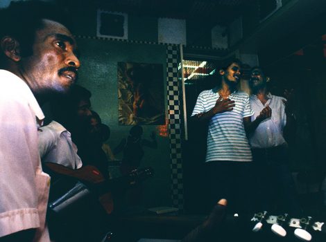 Noite musical em Monte Sossego, Mindelo, 1989, com Manecas Matos e outros personagens