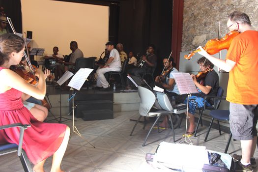 Ensaio da Orquestra Nacional de Cabo Verde (2014). Palácio da Cultura Ildo Lobo, na Cidade da Praia.