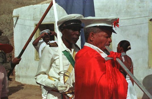 Desfile da Tabanka da Achada de Santo António (2001)