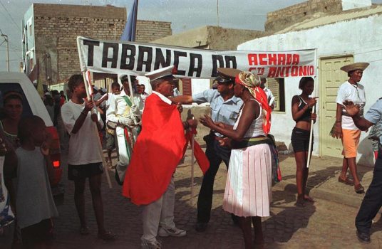 Desfile da Tabanka da Achada de Santo António (2001)